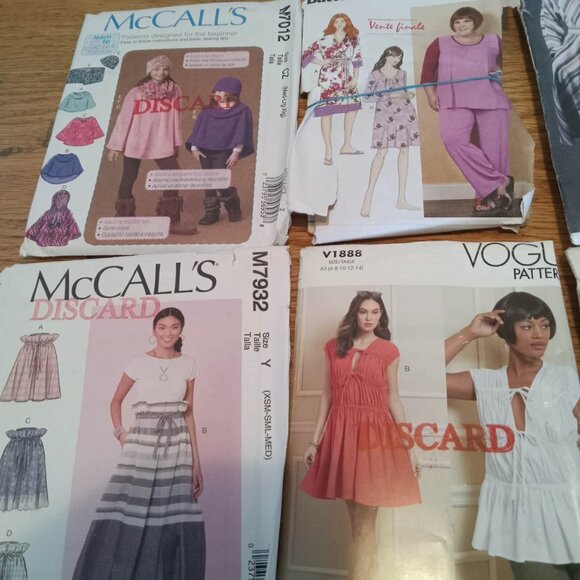 Eight (8) Pattern kits : Vogue, McCalls, Burda, Butterick, Fit - Picture 2 of 3